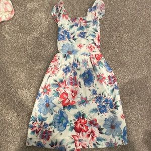 Gap size small floral dress